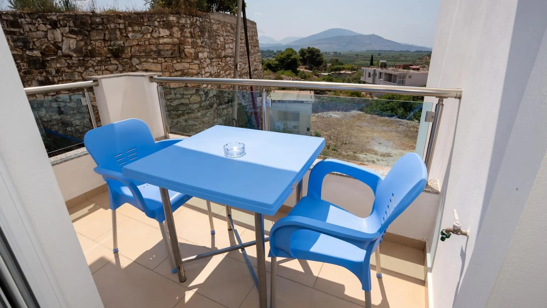 Kalasa Hotel Saranda 0*,  Albanie